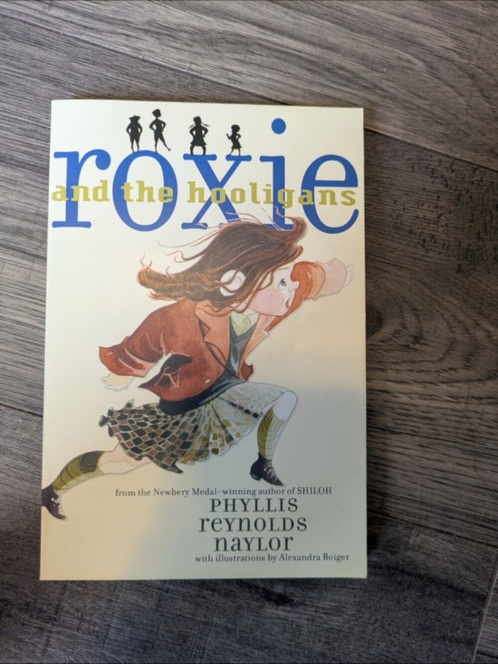 **4/$20**  Roxie‎ and the Hooligans Paperback by Phyllis Reynolds Naylor